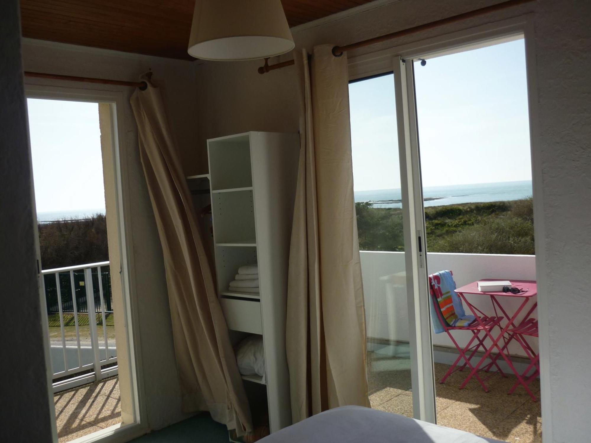 Hotel De La Petite Plage Saint-Georges-d'Oleron Buitenkant foto