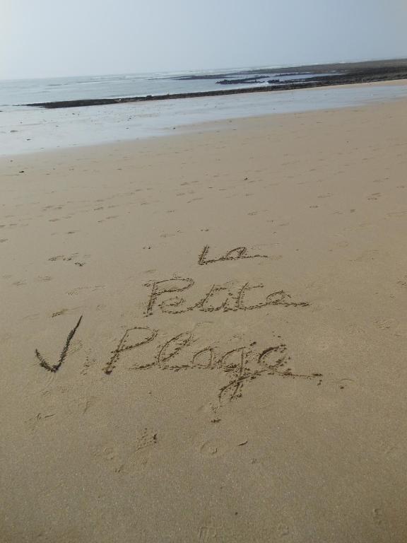Hotel De La Petite Plage Saint-Georges-d'Oleron Buitenkant foto